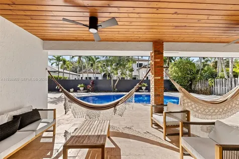 7910 NW 169th Terrace Miami Lakes FL 33016