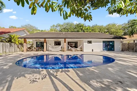 7910 NW 169th Terrace Miami Lakes FL 33016