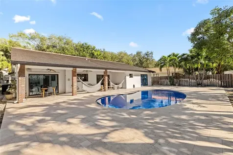 7910 NW 169th Terrace Miami Lakes FL 33016
