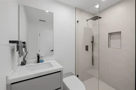 7910 NW 169th Terrace Miami Lakes FL 33016
