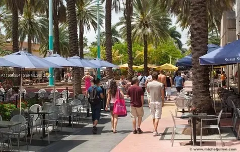 100 Lincoln Road Miami Beach FL 33139