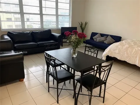 100 Lincoln Road Miami Beach FL 33139