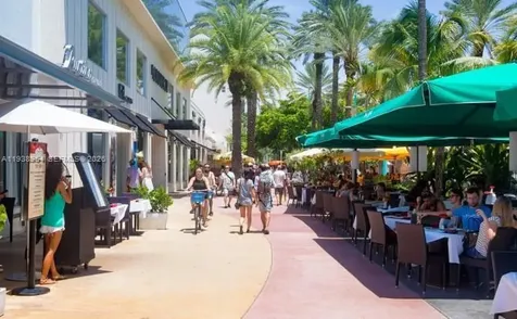 100 Lincoln Road Miami Beach FL 33139
