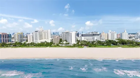 100 Lincoln Road Miami Beach FL 33139