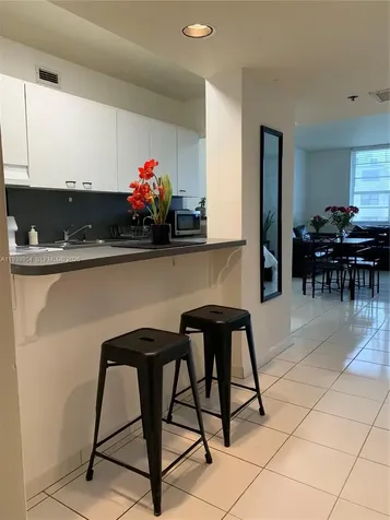 100 Lincoln Road Miami Beach FL 33139