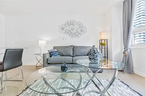 3250 NE 1st Avenue Miami FL 33137