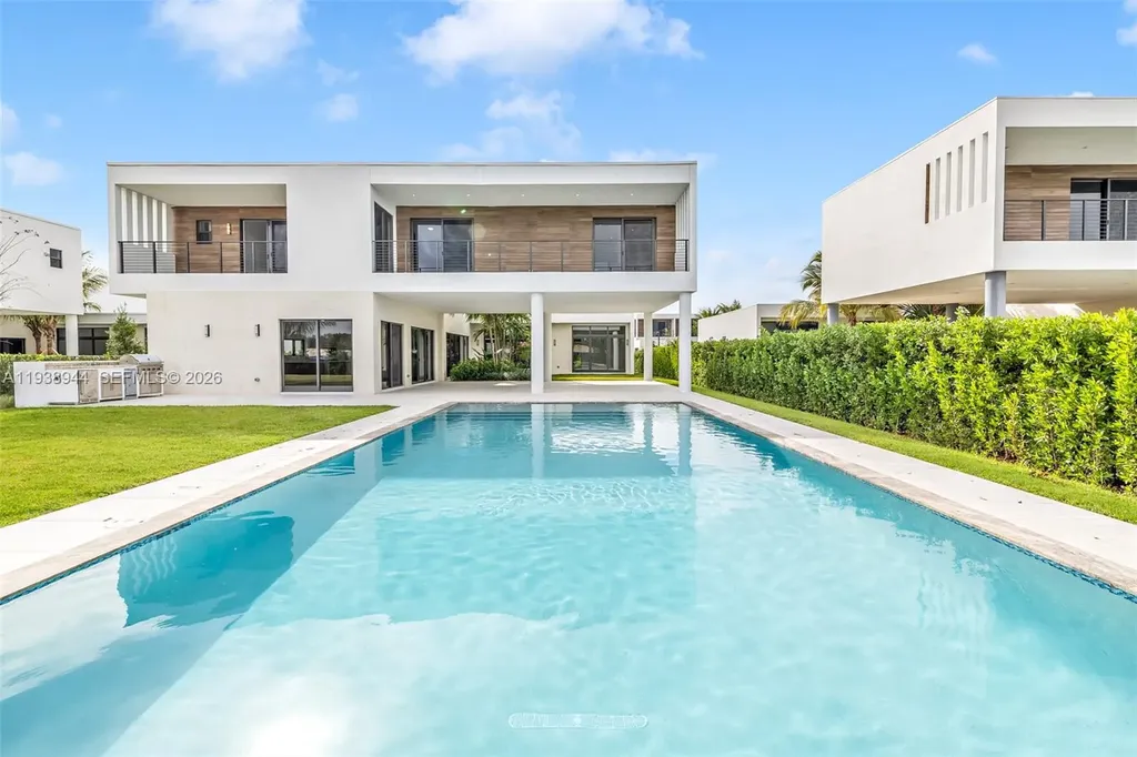 16699 N Botaniko Drive N Weston FL 33326