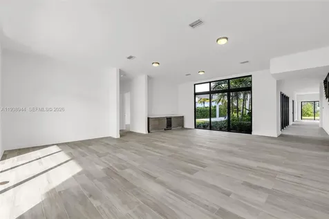 16699 N Botaniko Drive N Weston FL 33326