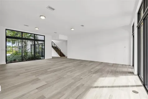 16699 N Botaniko Drive N Weston FL 33326