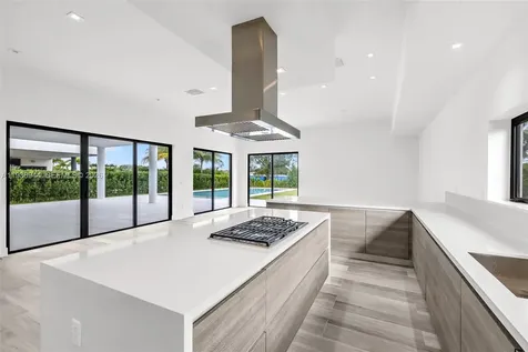 16699 N Botaniko Drive N Weston FL 33326