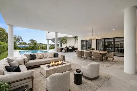 16699 N Botaniko Drive N Weston FL 33326
