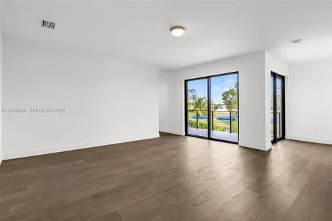 16699 N Botaniko Drive N Weston FL 33326