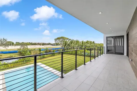 16699 N Botaniko Drive N Weston FL 33326