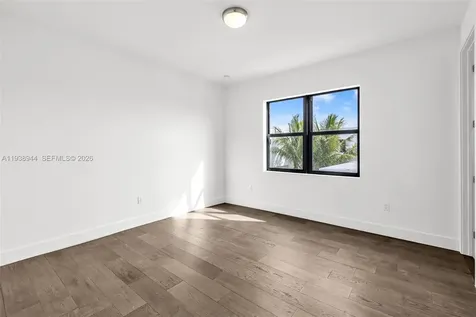 16699 N Botaniko Drive N Weston FL 33326