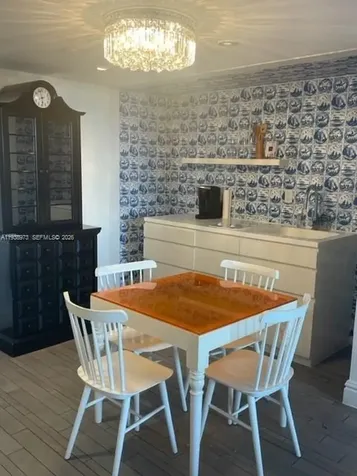 1100 West Avenue Miami Beach FL 33139