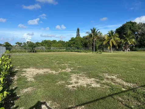 10305 SW 248th Street Homestead FL 33032