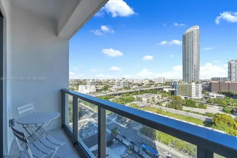 239 SW 9th Street Miami FL 33130