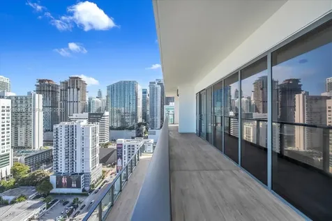 239 SW 9th Street Miami FL 33130