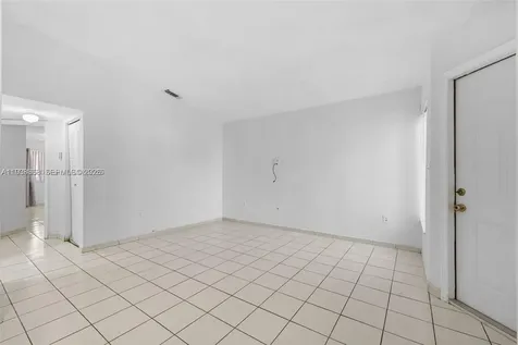 20747 SW 81st Place Cutler Bay FL 33189