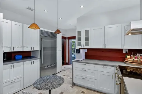 452 SW 21st Road Miami FL 33129