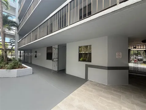 12209 SW 14th Lane Miami FL 33184