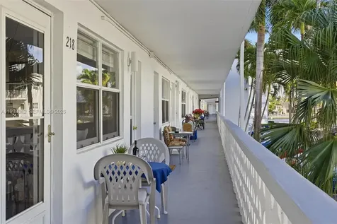 3133 S Ocean Drive Hallandale Beach FL 33009