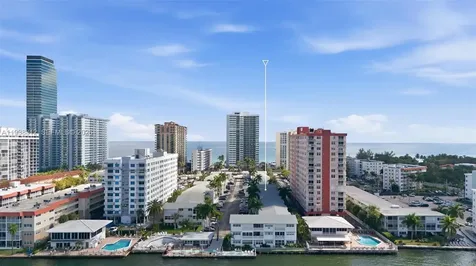 3133 S Ocean Drive Hallandale Beach FL 33009