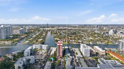 3133 S Ocean Drive Hallandale Beach FL 33009