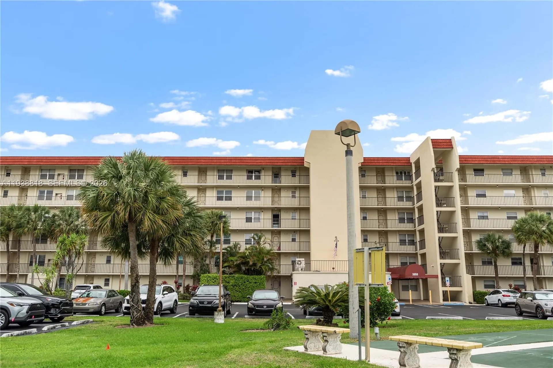 3959 Via Poinciana Lake Worth FL 33467