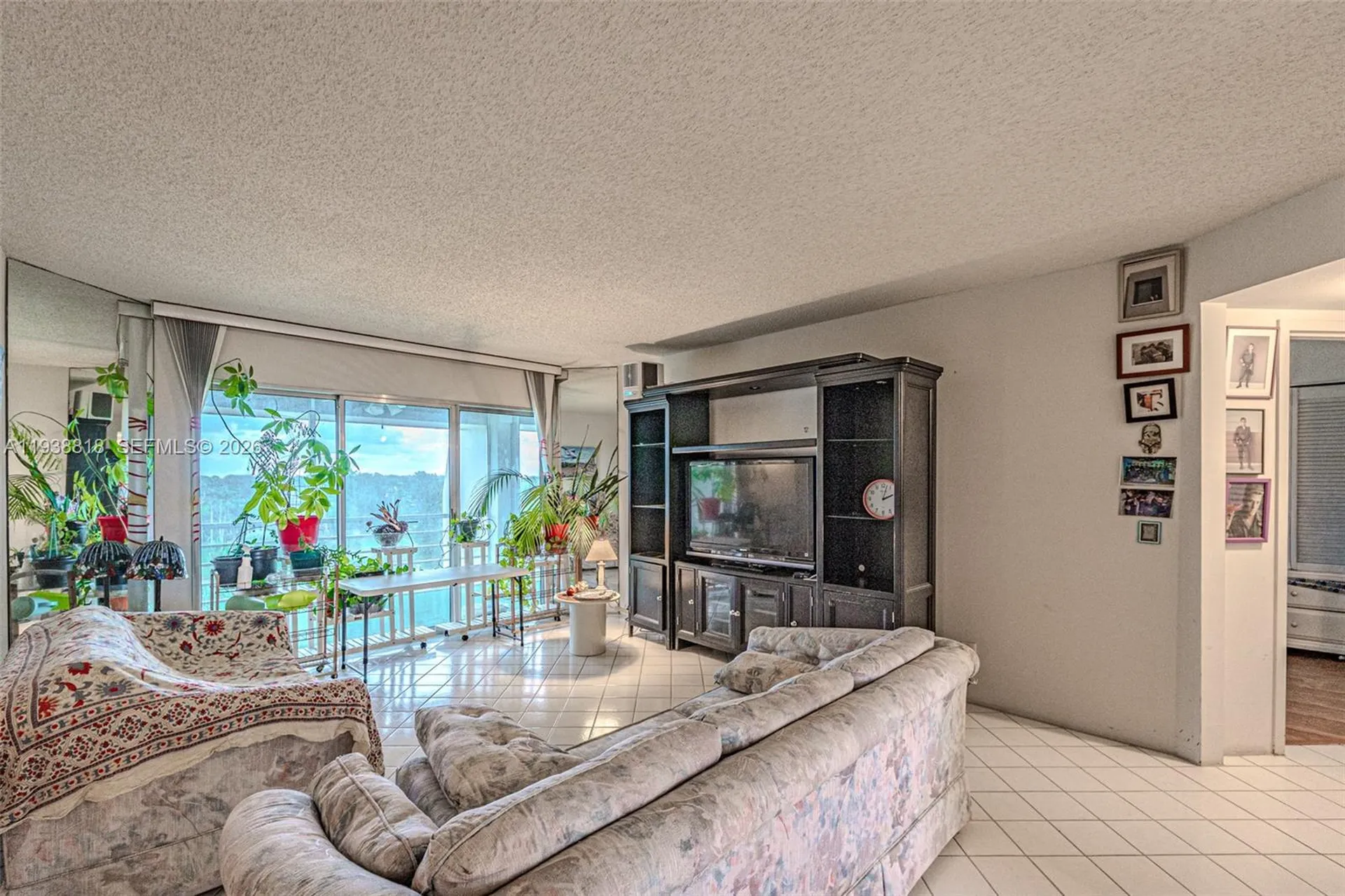 3959 Via Poinciana Lake Worth FL 33467