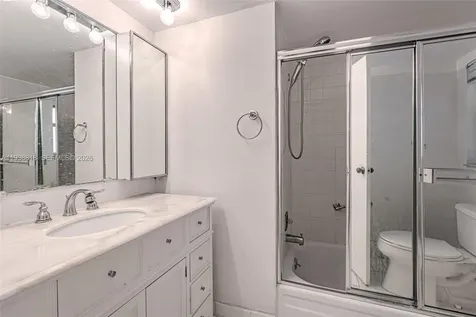 3959 Via Poinciana Lake Worth FL 33467