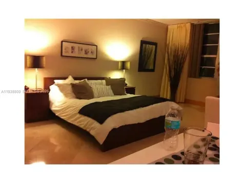 100 Lincoln Road Miami Beach FL 33139