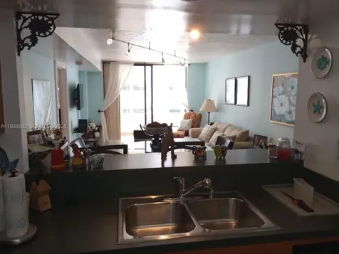 6830 Indian Creek Drive Miami Beach FL 33141
