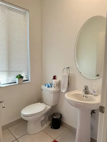 21441 NE 3rd Place Miami FL 33179