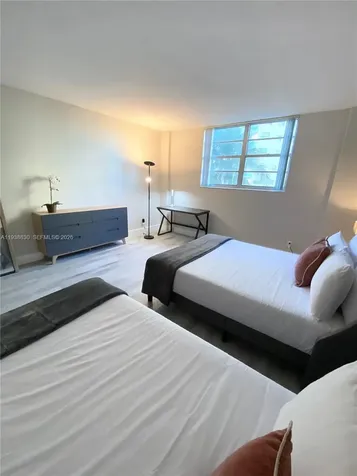 4001 S Ocean Drive Hollywood FL 33019