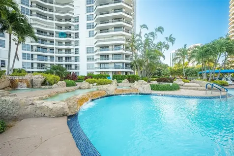 19195 NE 36th Court Aventura FL 33180