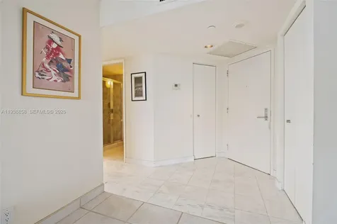 19195 NE 36th Court Aventura FL 33180