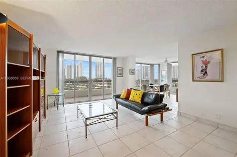 19195 NE 36th Court Aventura FL 33180