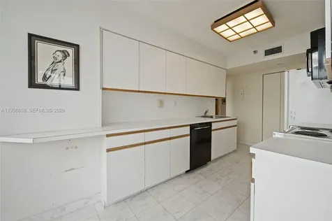19195 NE 36th Court Aventura FL 33180
