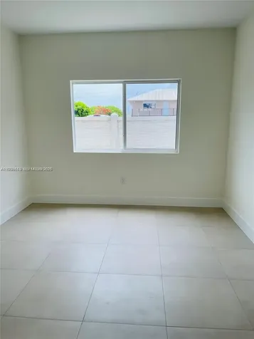 310 E 7th Street Hialeah FL 33010