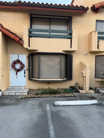 10069 SW 77th Court Miami FL 33156
