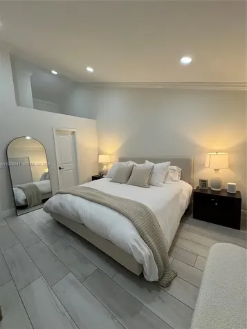 10069 SW 77th Court Miami FL 33156