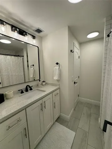 10069 SW 77th Court Miami FL 33156