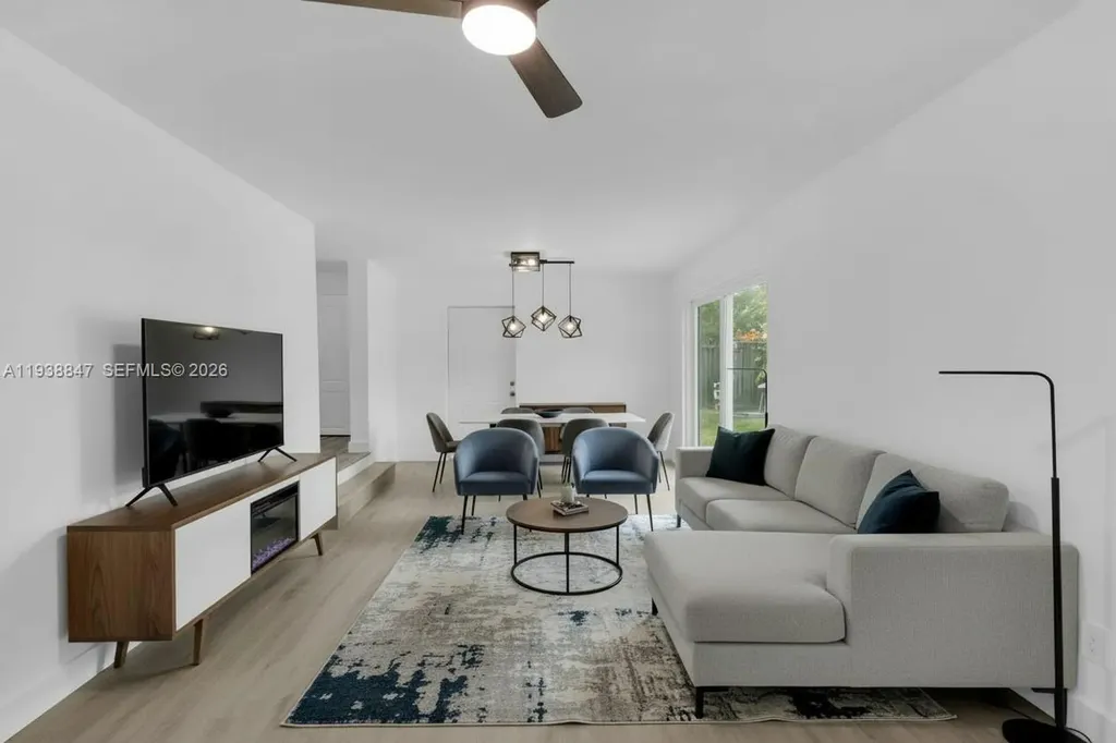 649 NW 24th Avenue Fort Lauderdale FL 33311