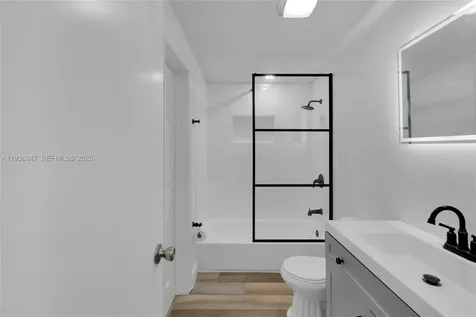 649 NW 24th Avenue Fort Lauderdale FL 33311