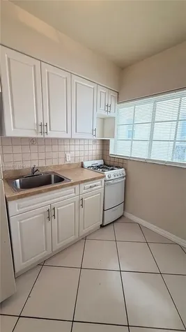 330 74th Street Miami Beach FL 33141