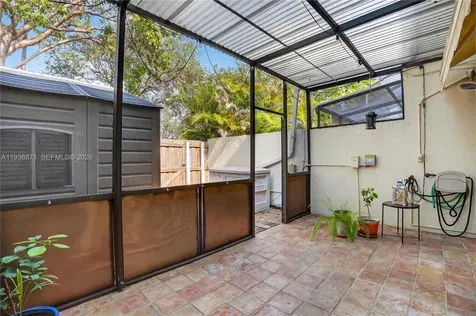 7673 SW 103rd Place Miami FL 33173