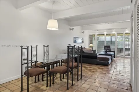 7673 SW 103rd Place Miami FL 33173
