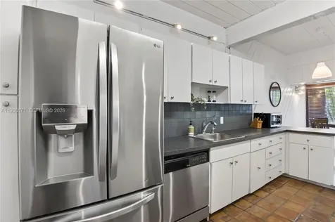 7673 SW 103rd Place Miami FL 33173