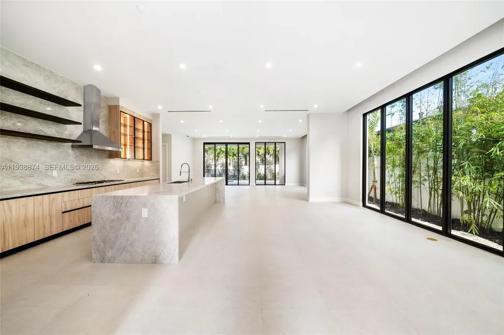 1117 SE 9th Street Fort Lauderdale FL 33316